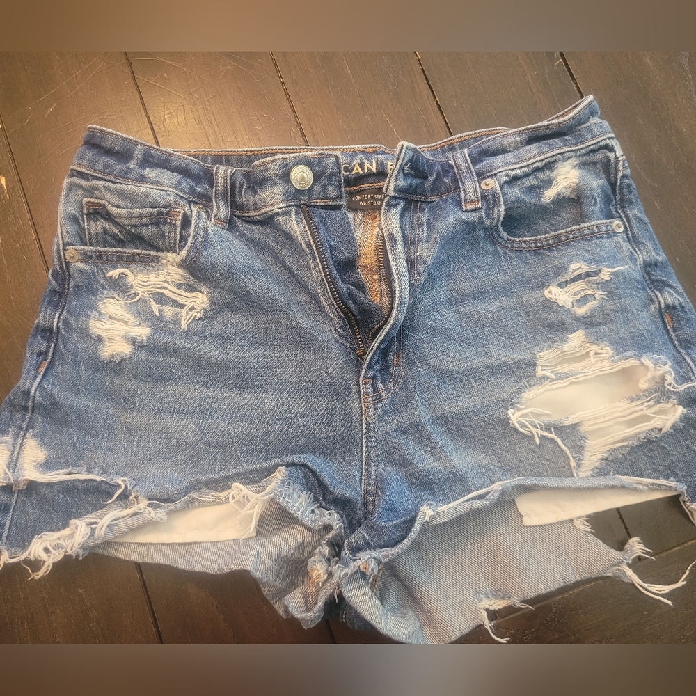 American Eagle Outfitters Blue Distressed Denim Shorts- Size 8